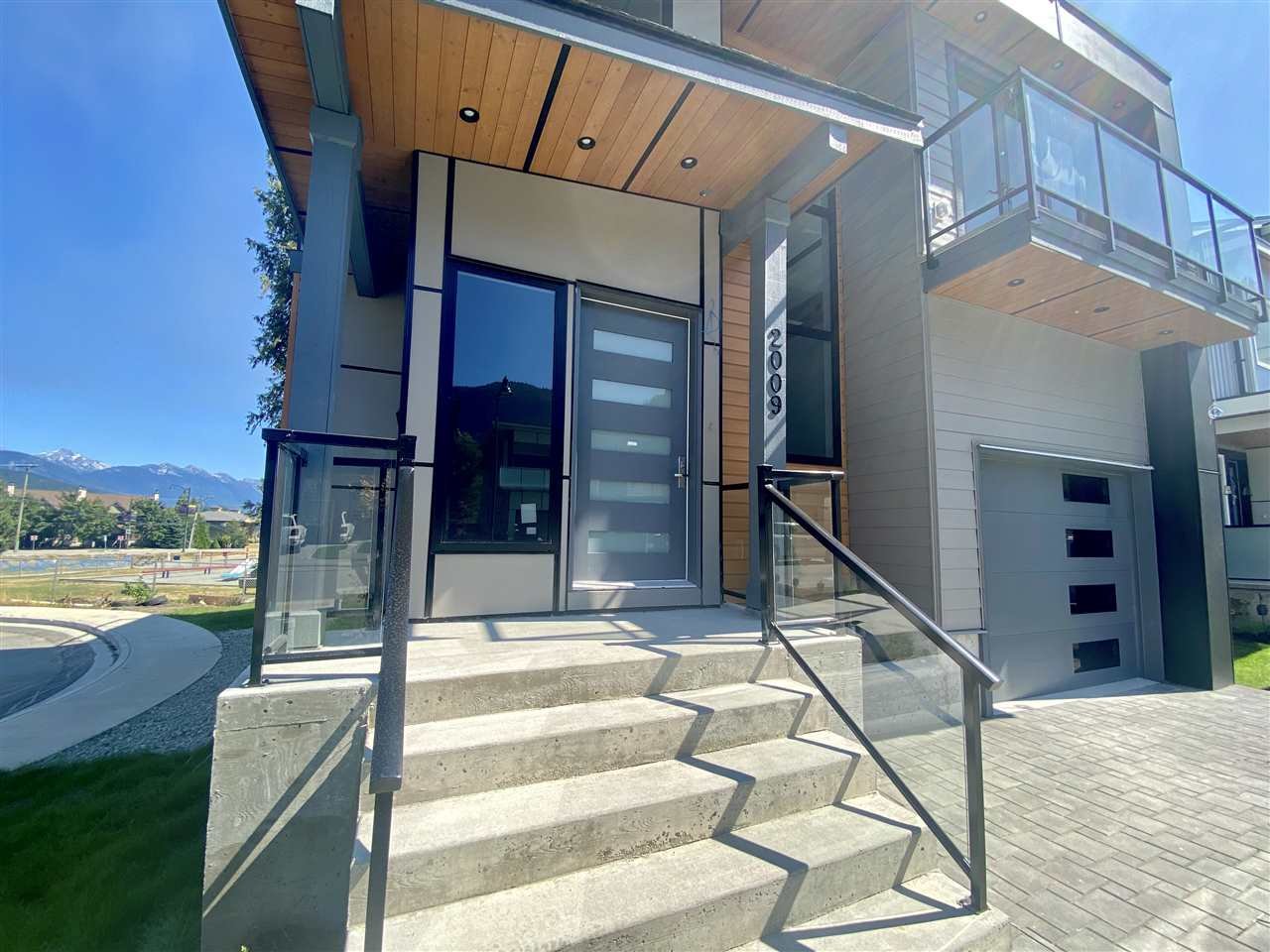 Maplecrest - Photo 13